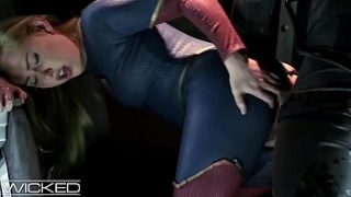 Supergirl Tempts Brainiac With Forbidden Anal Pleasures
