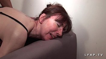 Experienced French Milf Takes Rough Anal Fisting And Swallows Cum For Amateur Porn Audition