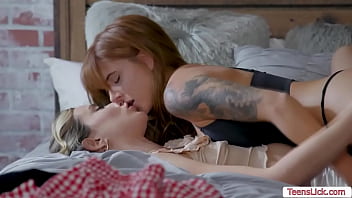 Anal-loving Lesbians Crave Deep, Hardcore Penetration